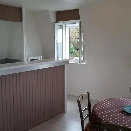 La Belle Vue Le Diamant Des Yeux Et Golf Front Étretat