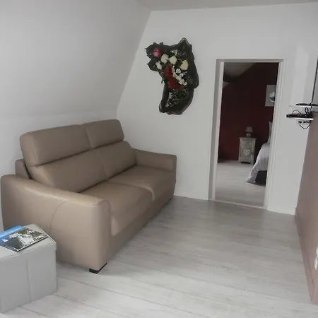 La Belle Vue Le Diamant Des Yeux Et Golf Front Étretat