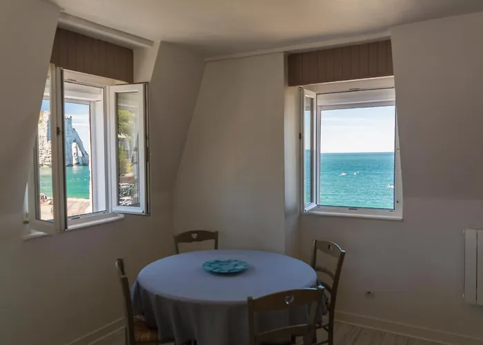 La Belle Vue Le Diamant Des Yeux Et Golf Front Apartament *